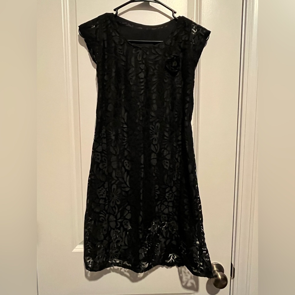 Elegant Black Lace Dress